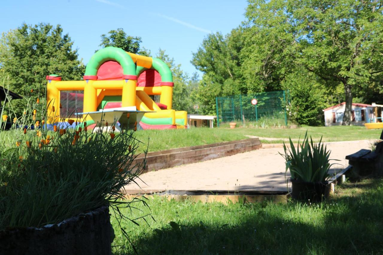 Camping Domaine De Mepillat Saint-Nizier-le-Bouchoux Экстерьер фото